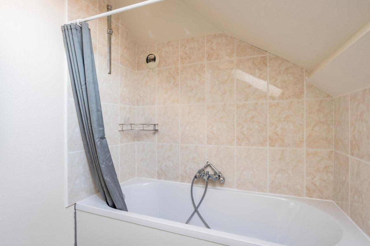 Apartamento Celestial - Golden Tree - Wifi - 20Min St-Croix & Center Parcs Sarrebourg Exterior foto